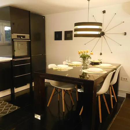 Apartment Luno