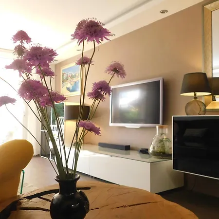 Apartment Luno